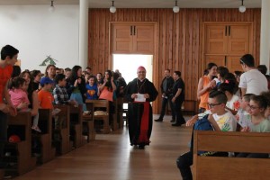 Mons. Bertolone alla Festa degli Incontri Diocesana 2015